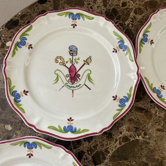 Saint Amand Liberte Hand Painted Plate—Vintage—BEAUTIFUL!!  Great Vintage Cond! - Picture 10 of 16